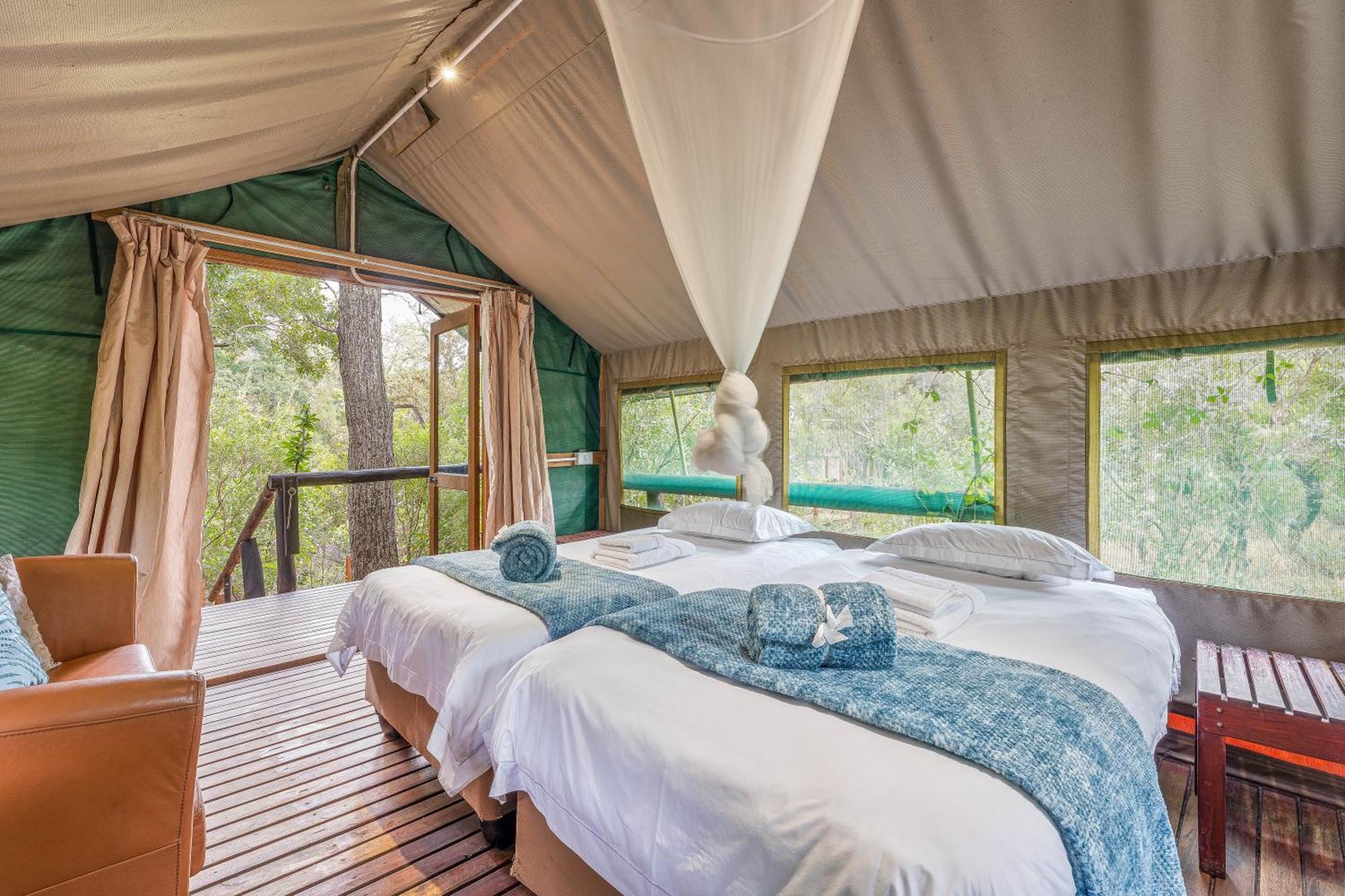 Ndzhaka Tented Camp マンイェレティ・ゲーム・リザーブ エクステリア 写真